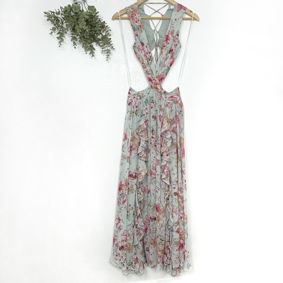 ASTR The Label • Noya Floral Cutout maxi dress - Picture 4 of 11